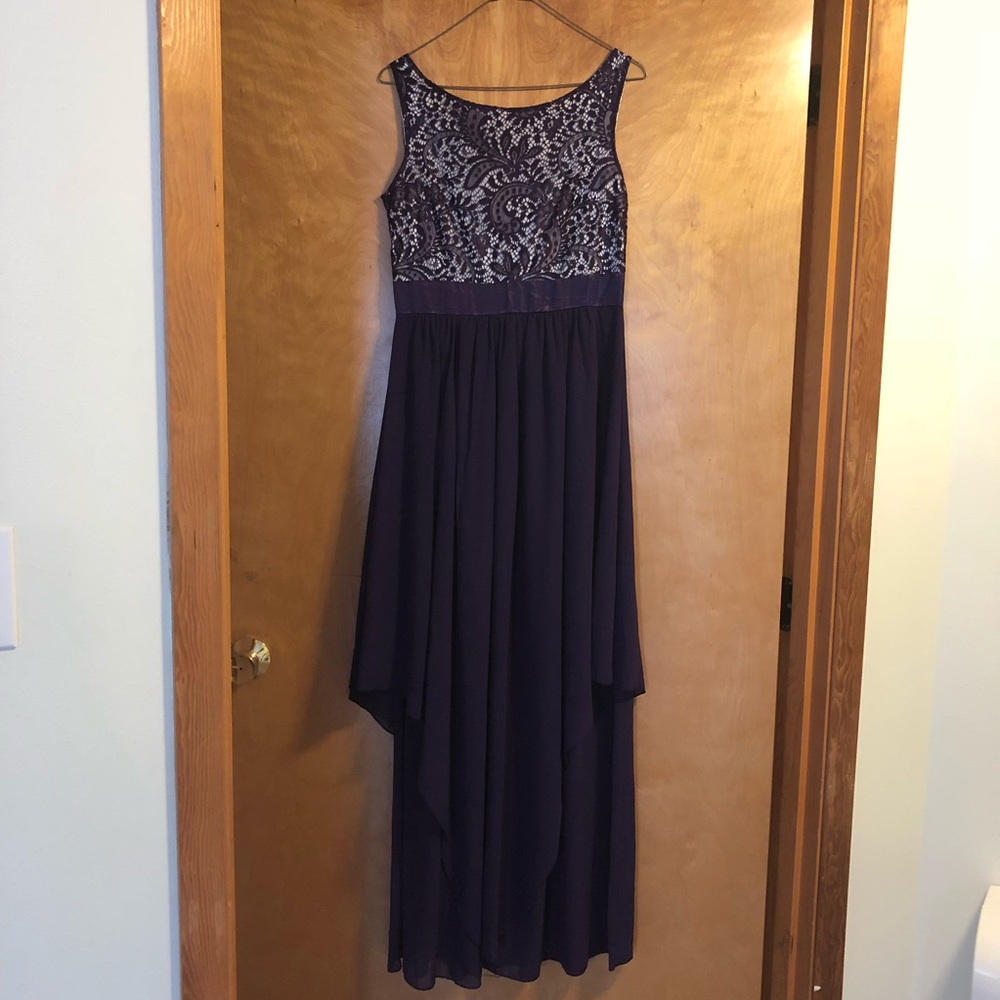 SOLD ❌ Lace eggplant bridesmaid dress, size small